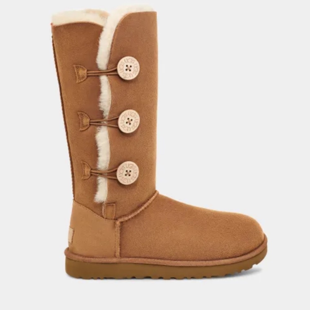 Ugg Bailey Button Triple Button Chestnut - image 1